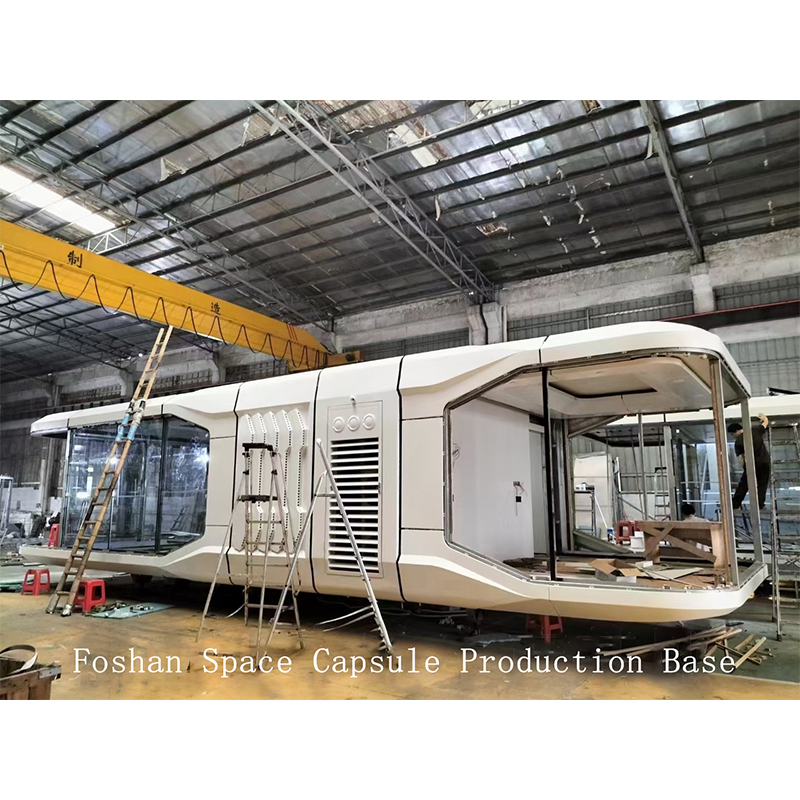 Space Capsule/Mobile Home