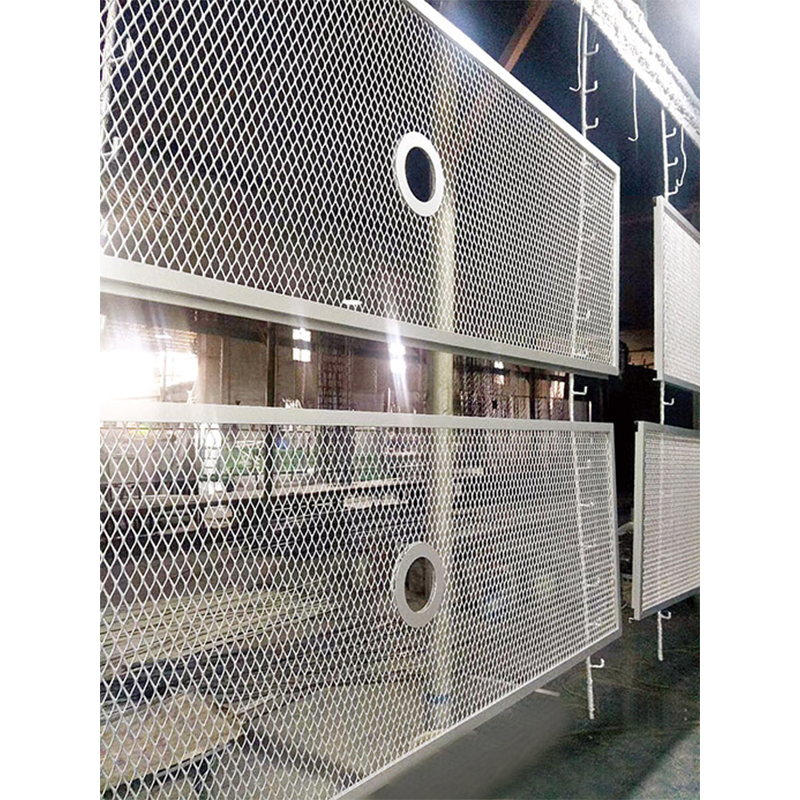 Dragnet Aluminum Panel