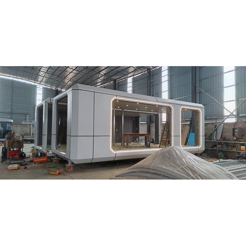 Space Capsule/Mobile Home